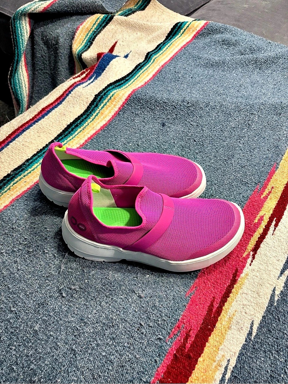 Skechers Go Walk Women's Pink & White Athletic Shoes